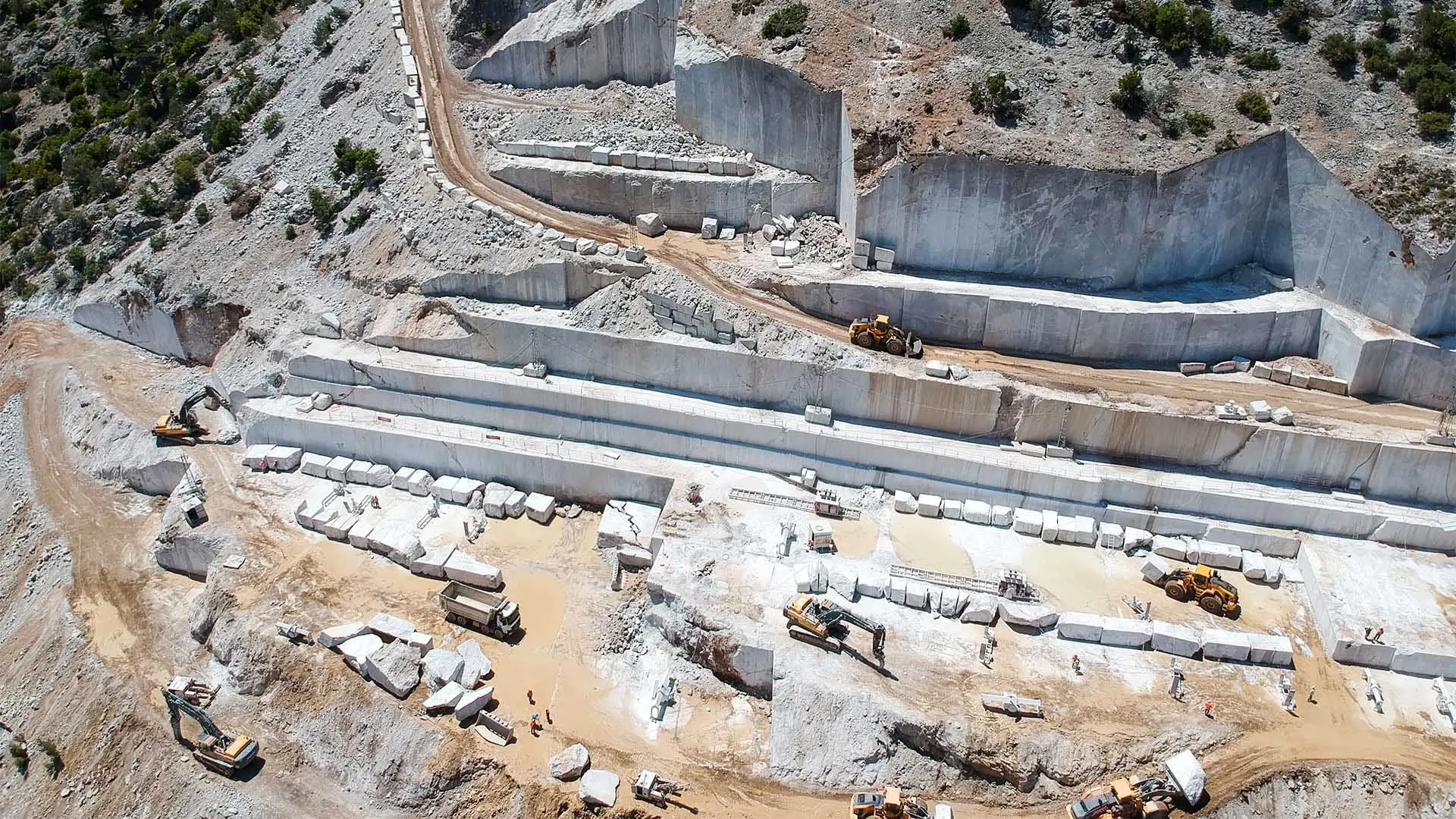 Tundra Grey Marble quarry